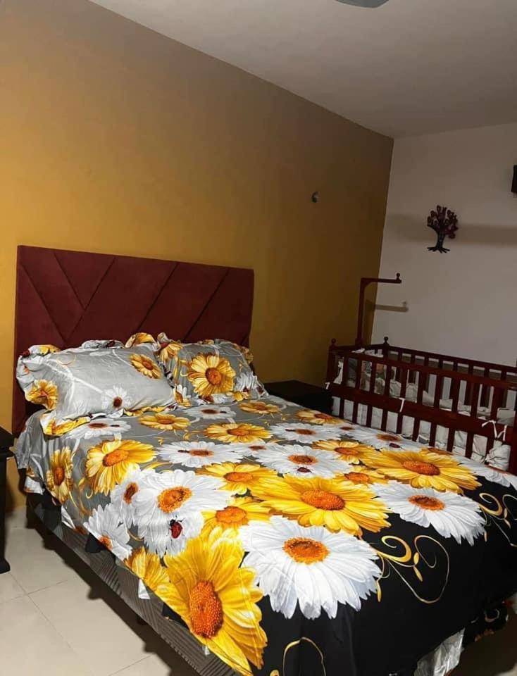 Casa Toledo Chetumal Villa ภายนอก รูปภาพ
